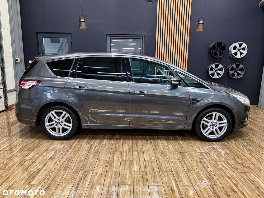 Ford S-Max - 6