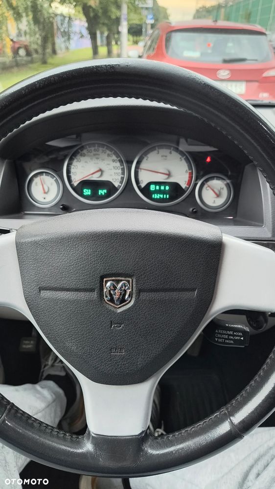 Dodge Grand Caravan - 7