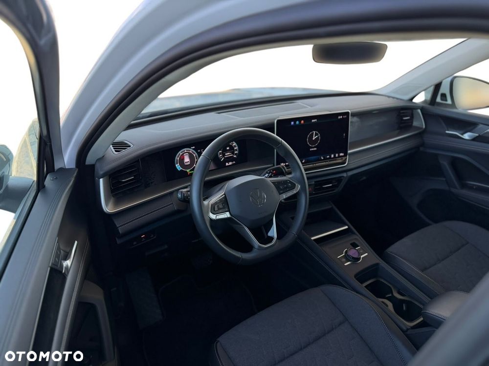 Volkswagen Tayron 1.5 eTSI mHEV Life DSG - 11