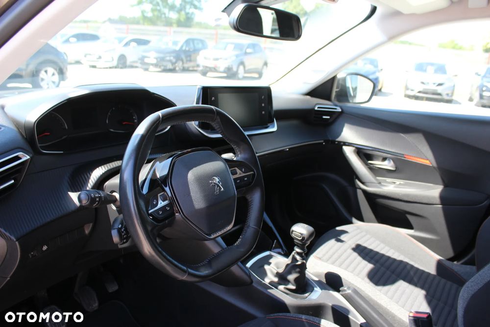Peugeot 2008 1.5 BlueHDi Allure - 19