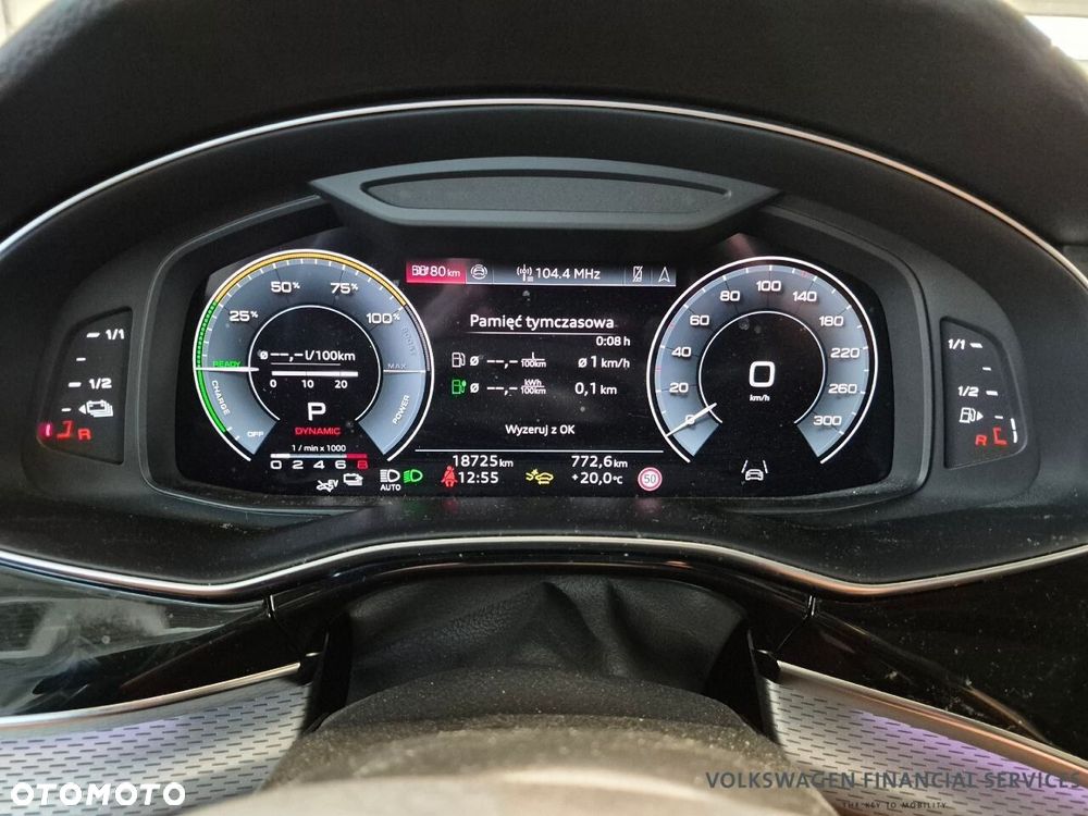 Audi Q8 - 8