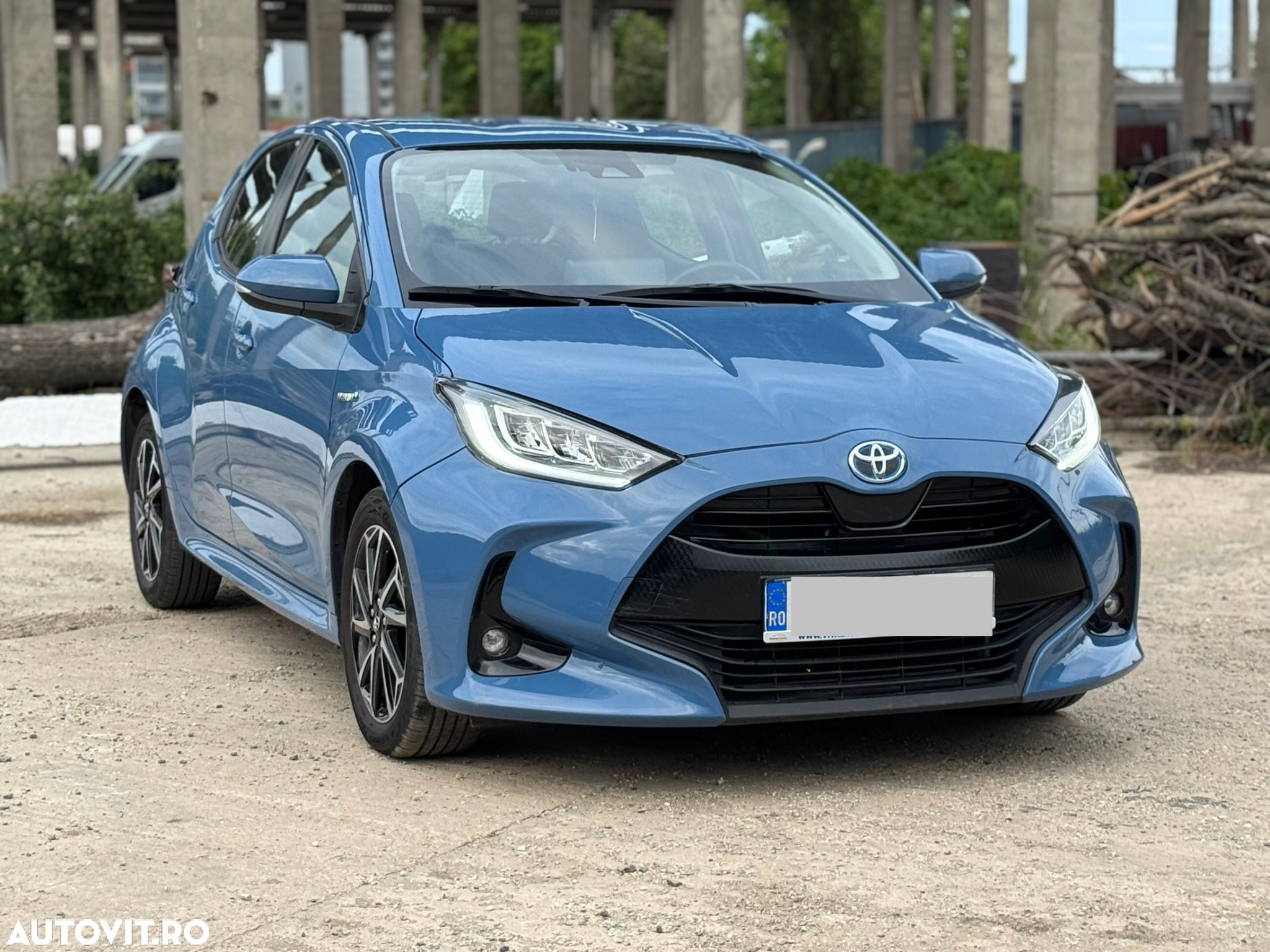 Toyota Yaris Hybrid 116 1.5 VVT-i Business Edition - 3