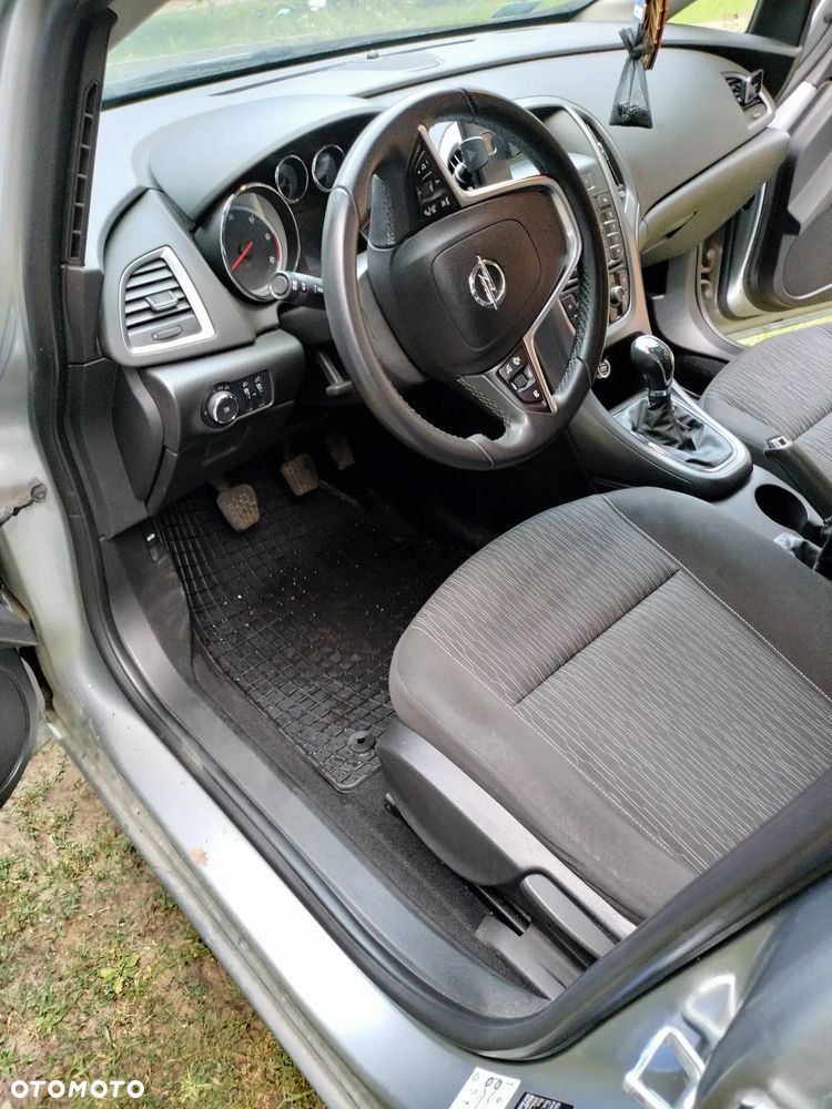Opel Astra 1.7 CDTI Enjoy - 8