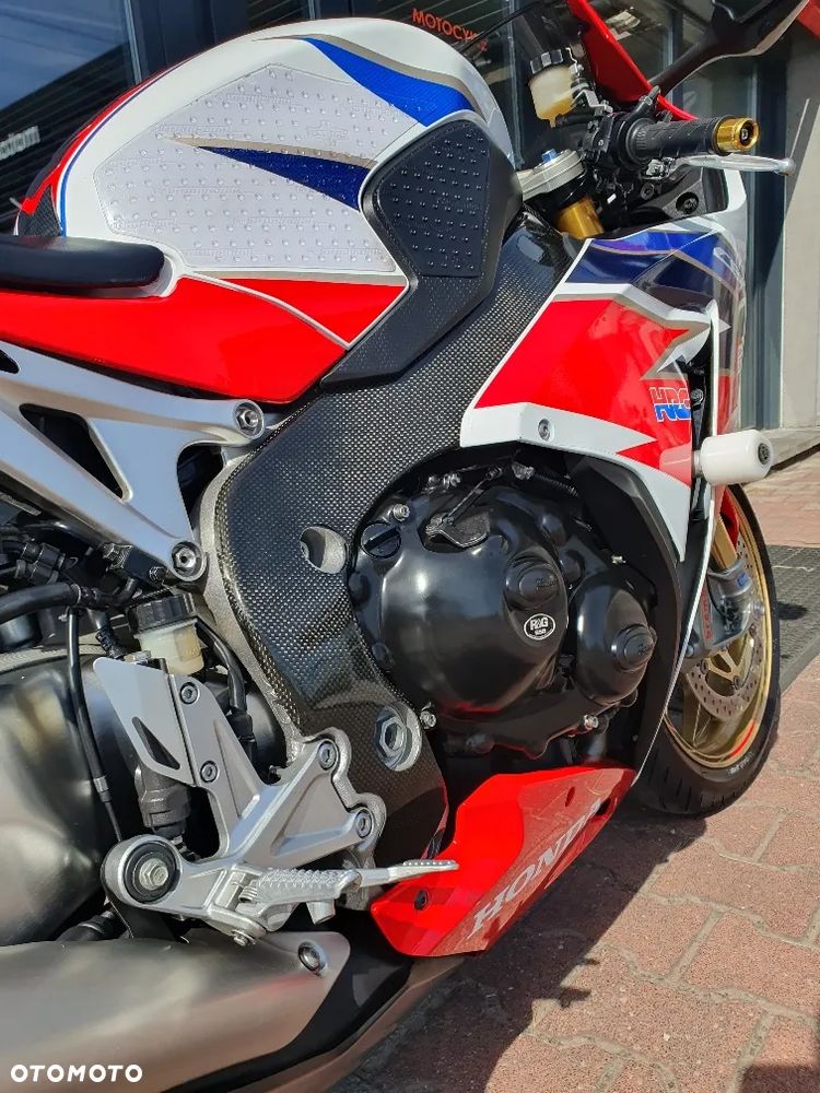 Honda CBR - 36