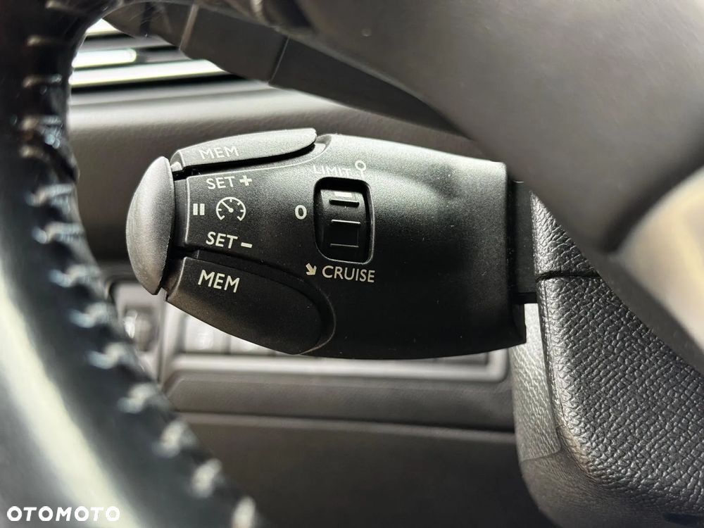 Peugeot 308 - 15