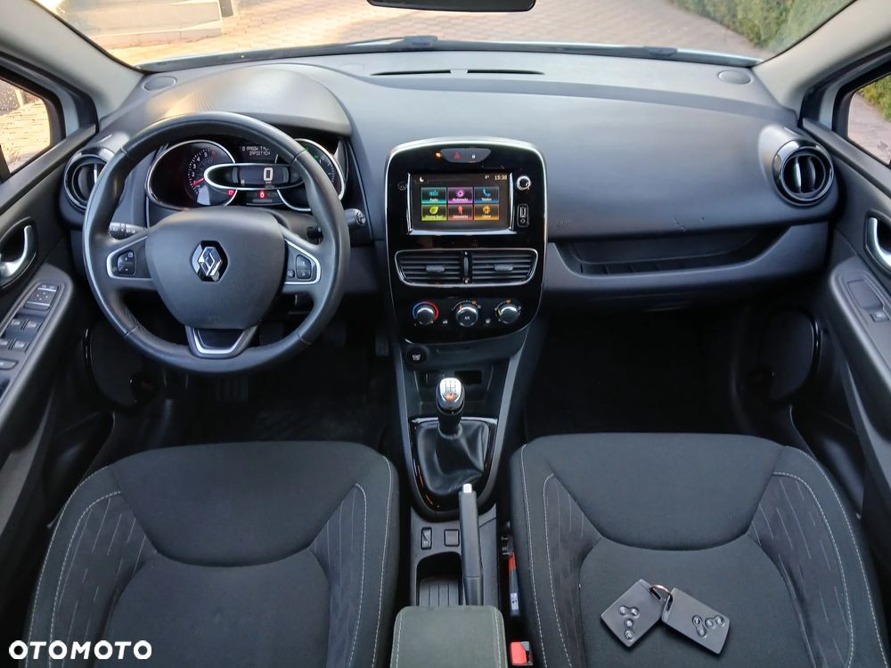 Renault Clio 0.9 TCe Limited - 12