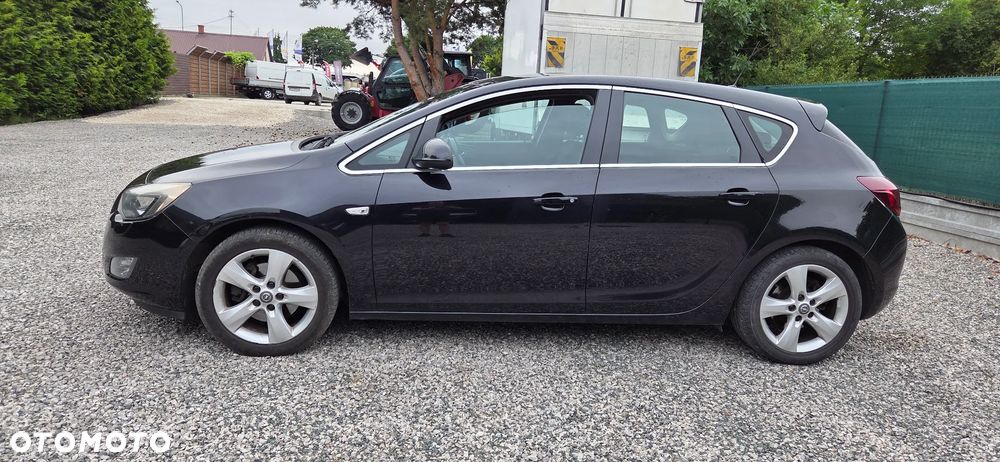 Opel Astra 1.7 CDTI Cosmo - 13