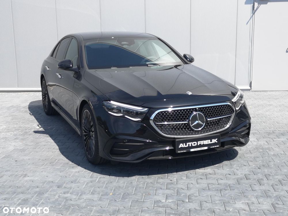 Mercedes-Benz Klasa E 200 mHEV 4-Matic AMG 9G-Tronic - 6
