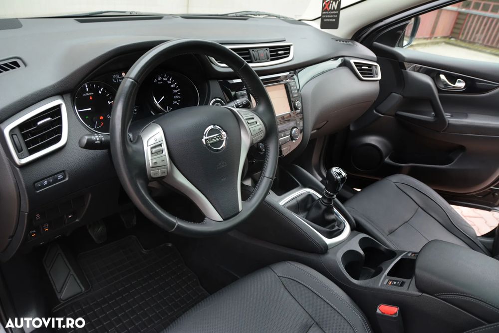 Nissan Qashqai 1.6 DCI Start/Stop 4X4-i Tekna - 8