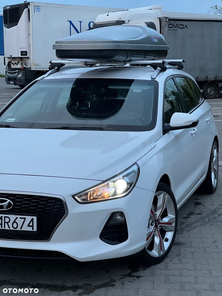 Hyundai i30 1.6 D Classic + - 1