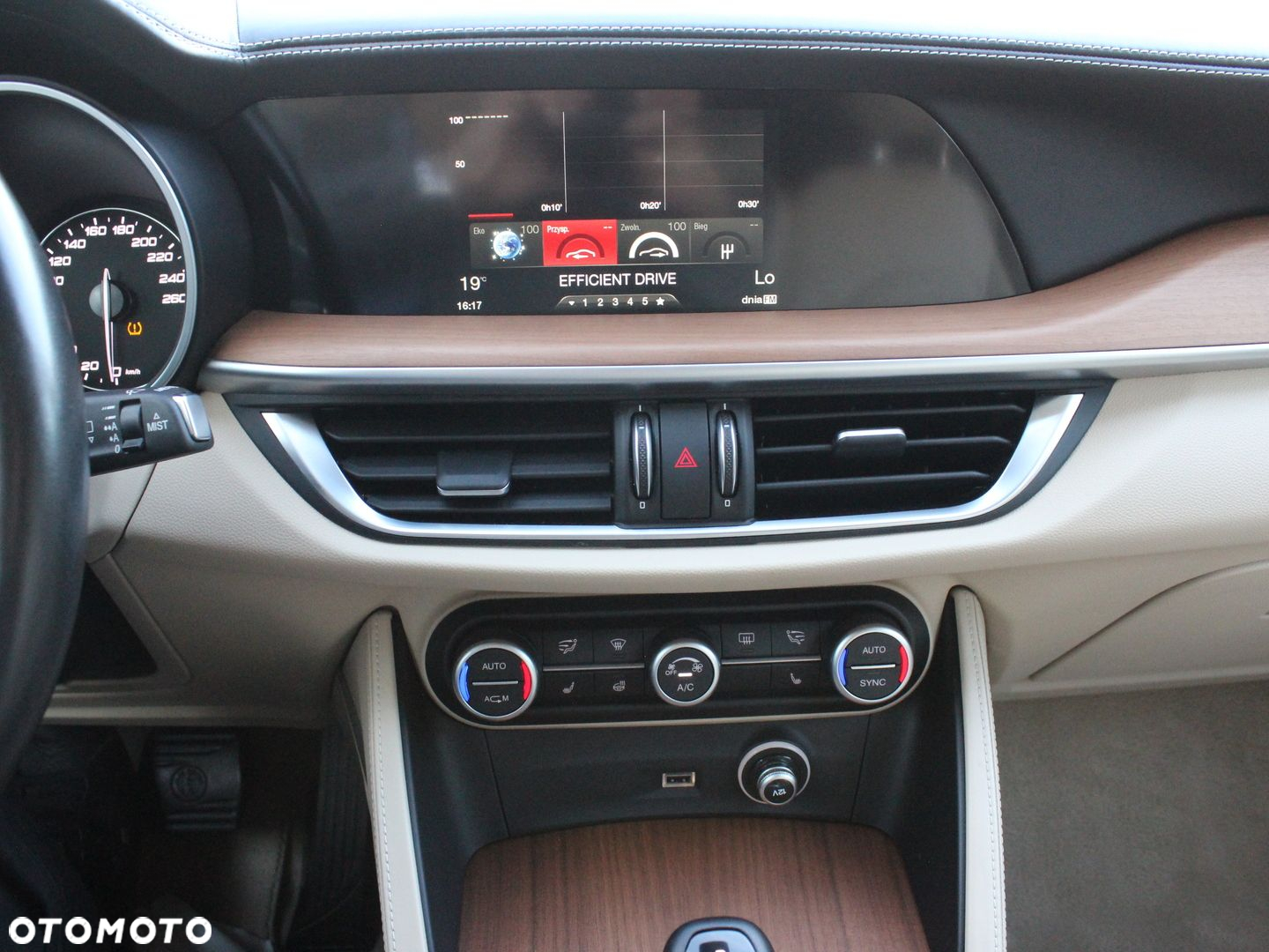 Alfa Romeo Stelvio 2.0 Turbo Super Q4 - 8