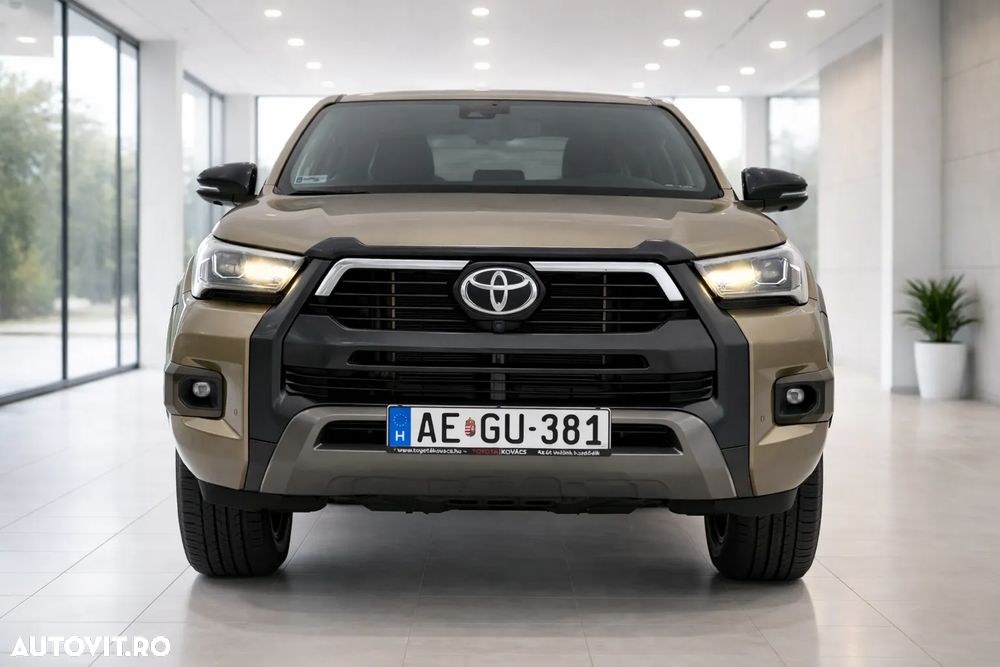 Toyota Hilux 2.8D 204CP 4x4 Double Cab AT Invincible Color Edition - 2