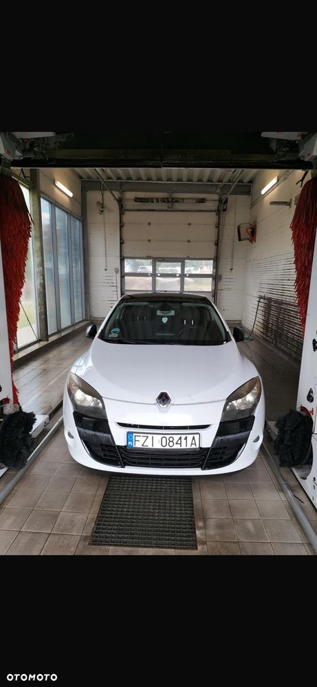 Renault Megane 1.9 dCi Dynamique - 1