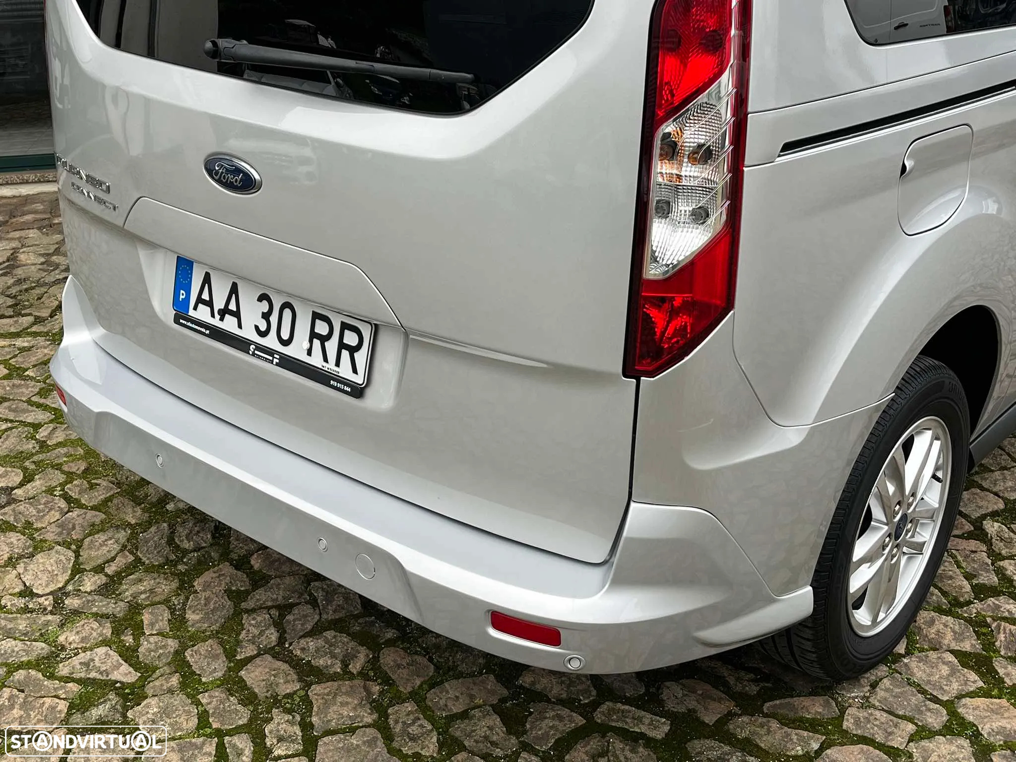 Ford Tourneo Connect Grand 1.5 TDCi Titanium - 8