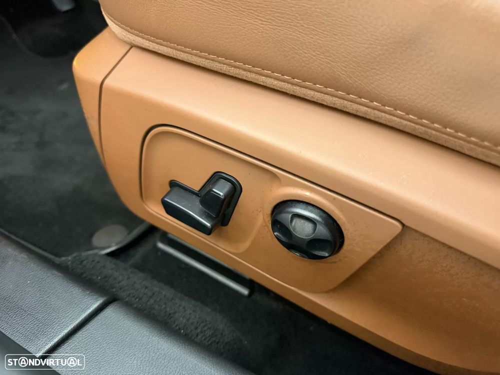 Maserati Ghibli 3.0 V6 GranLusso — fotografia 27