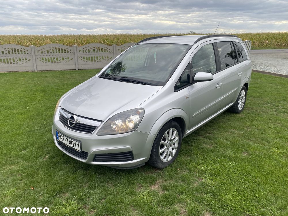 Opel Zafira - 1