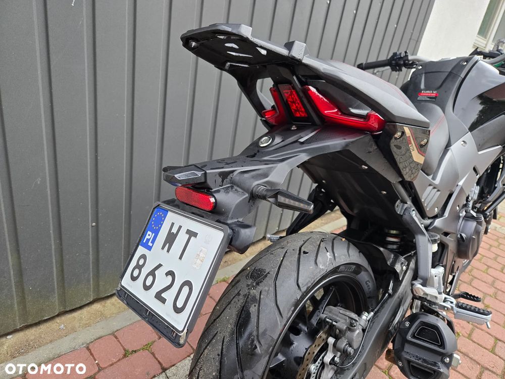 VOGE 500DS - 22
