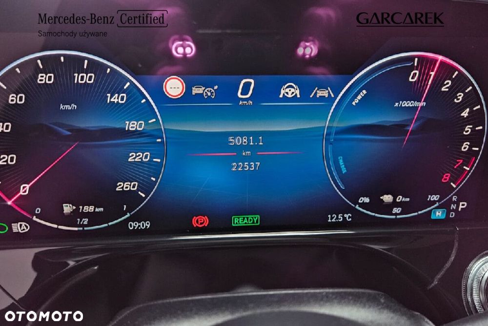 Mercedes-Benz Klasa E - 33