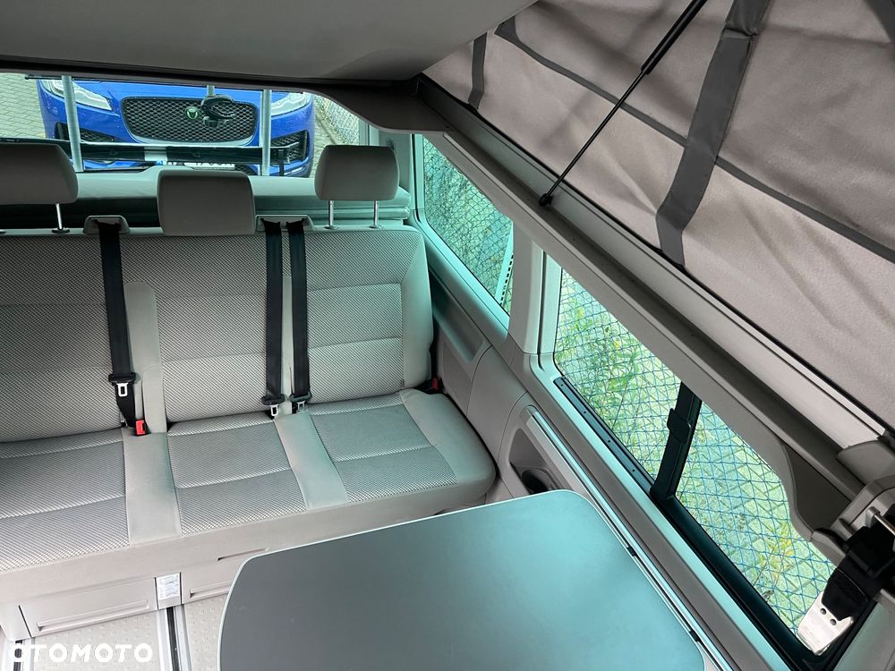 Volkswagen California - 38