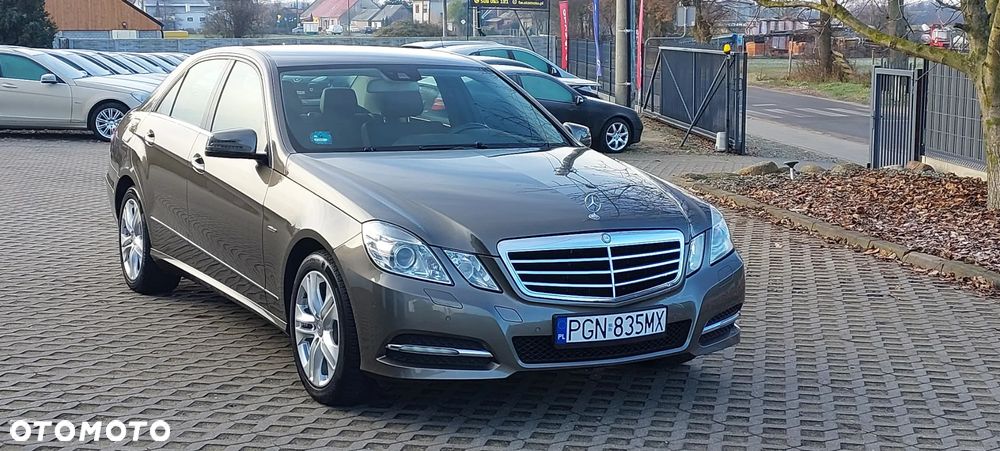 Mercedes-Benz Klasa E - 28