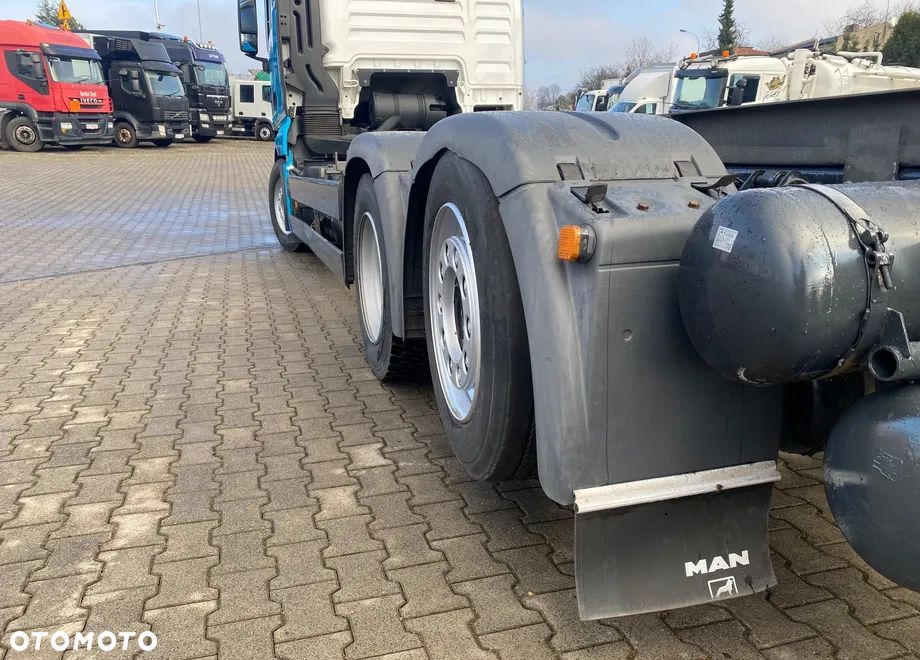 MAN TGX 26.500 / 6X2 / MEGA / SERWIS na 496TKM / RAMA / 3 OŚ SKRĘTNA + PODNOSZONA / KABINA SYPIALNIANA - 19