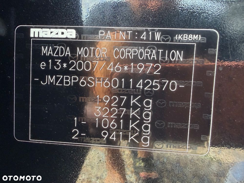 Mazda 3 2.0 mHEV Hikari - 8