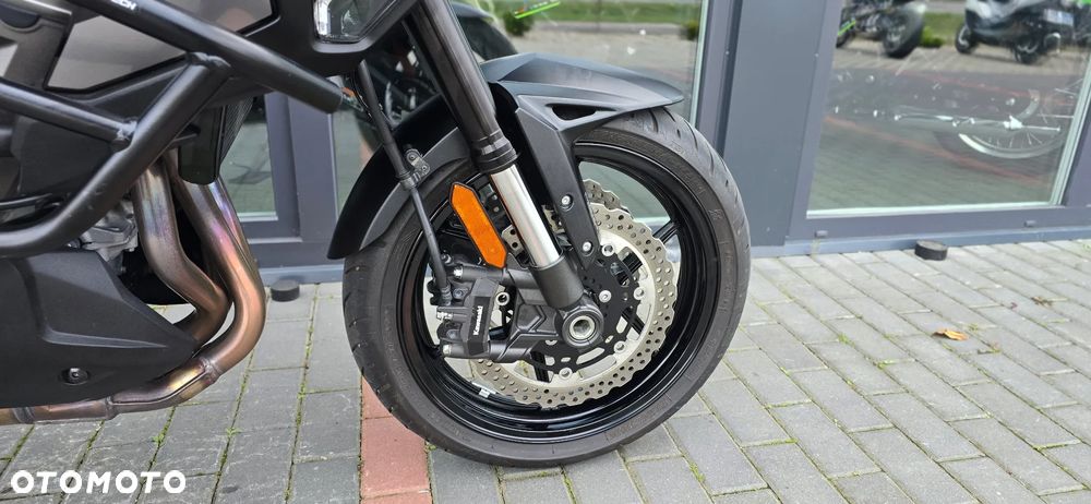 Kawasaki Versys 1000 - 12