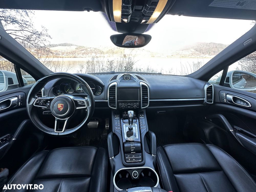 Porsche Cayenne S E-Hybrid Platinum Edition - 19