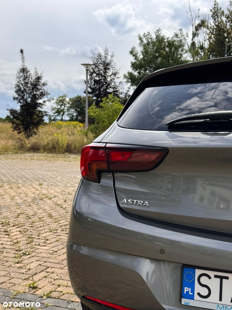 Opel Astra 1.4 T Elite - 25