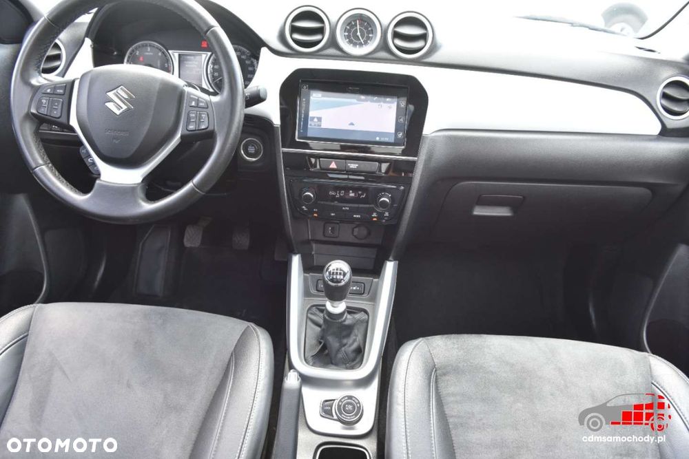 Suzuki Vitara - 22