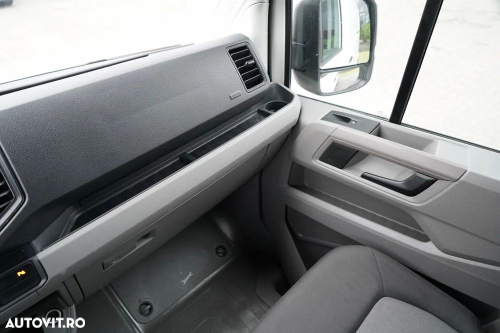 Volkswagen CRAFTER / 2.0 D / VAN TABĂ / GVW: 3500 KG / 2018 / IMPORTAT / DUPĂ CONTRACTUL DE SERVICE - 29