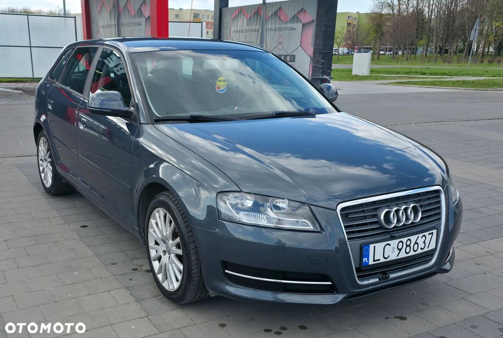 Audi A3 Sportback 1.6 Ambiente - 1