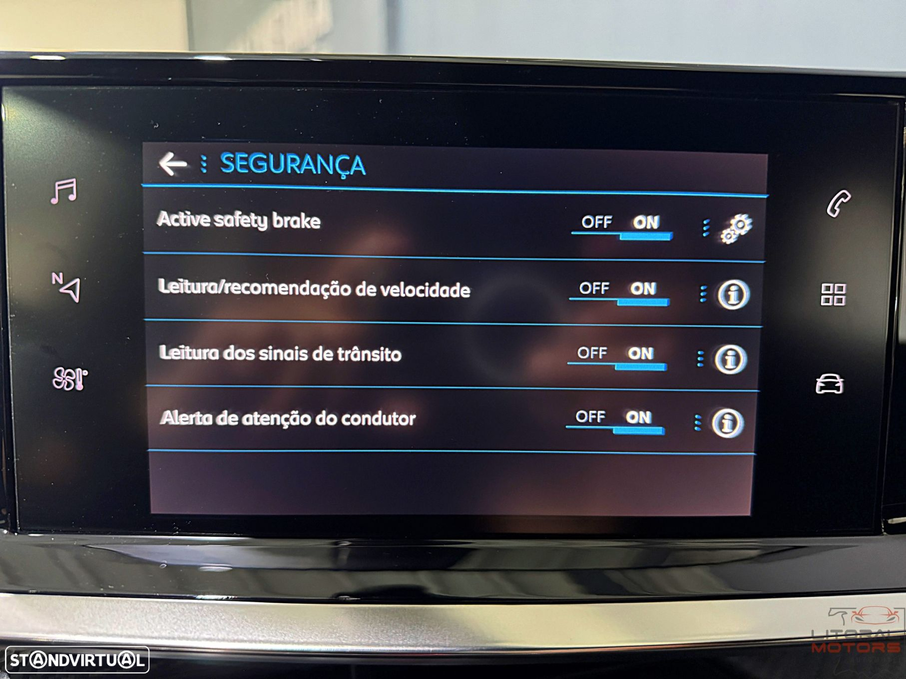 Peugeot 2008 1.2 PureTech Allure - 33