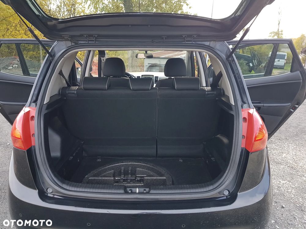 Kia Venga 1.4 CVVT Fifa World Cup Edition - 17