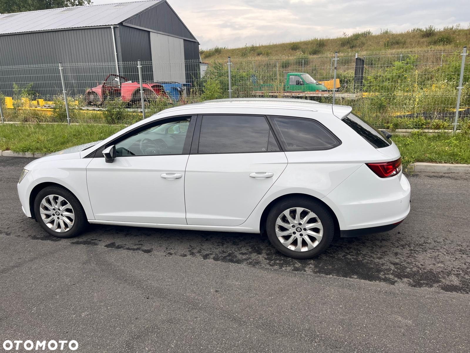 Seat Leon 2.0 TDI Style S&S DSG - 12
