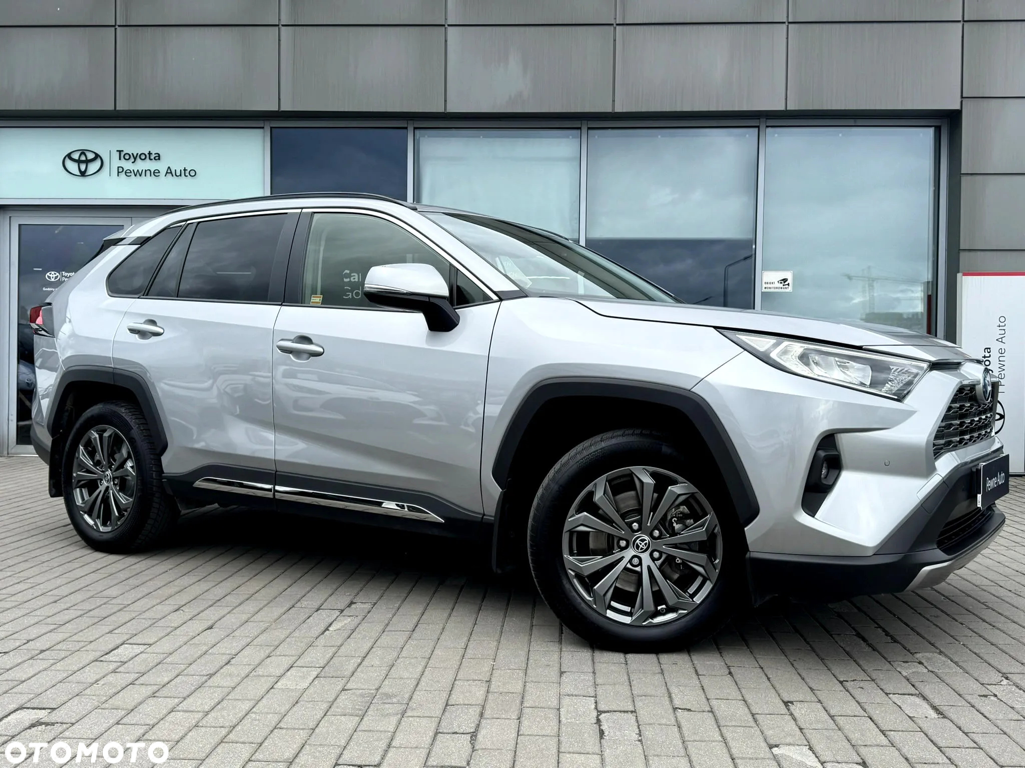 Toyota RAV4 2.5 Hybrid Comfort 4x2 - 6