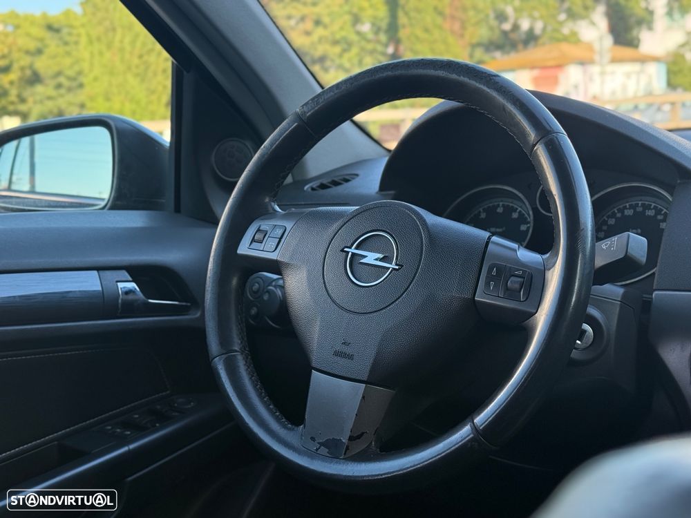 Opel Astra 1.4 Enjoy - 12