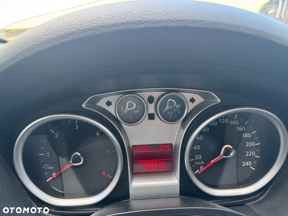 Ford Kuga 2.0 TDCi Titanium FWD - 15