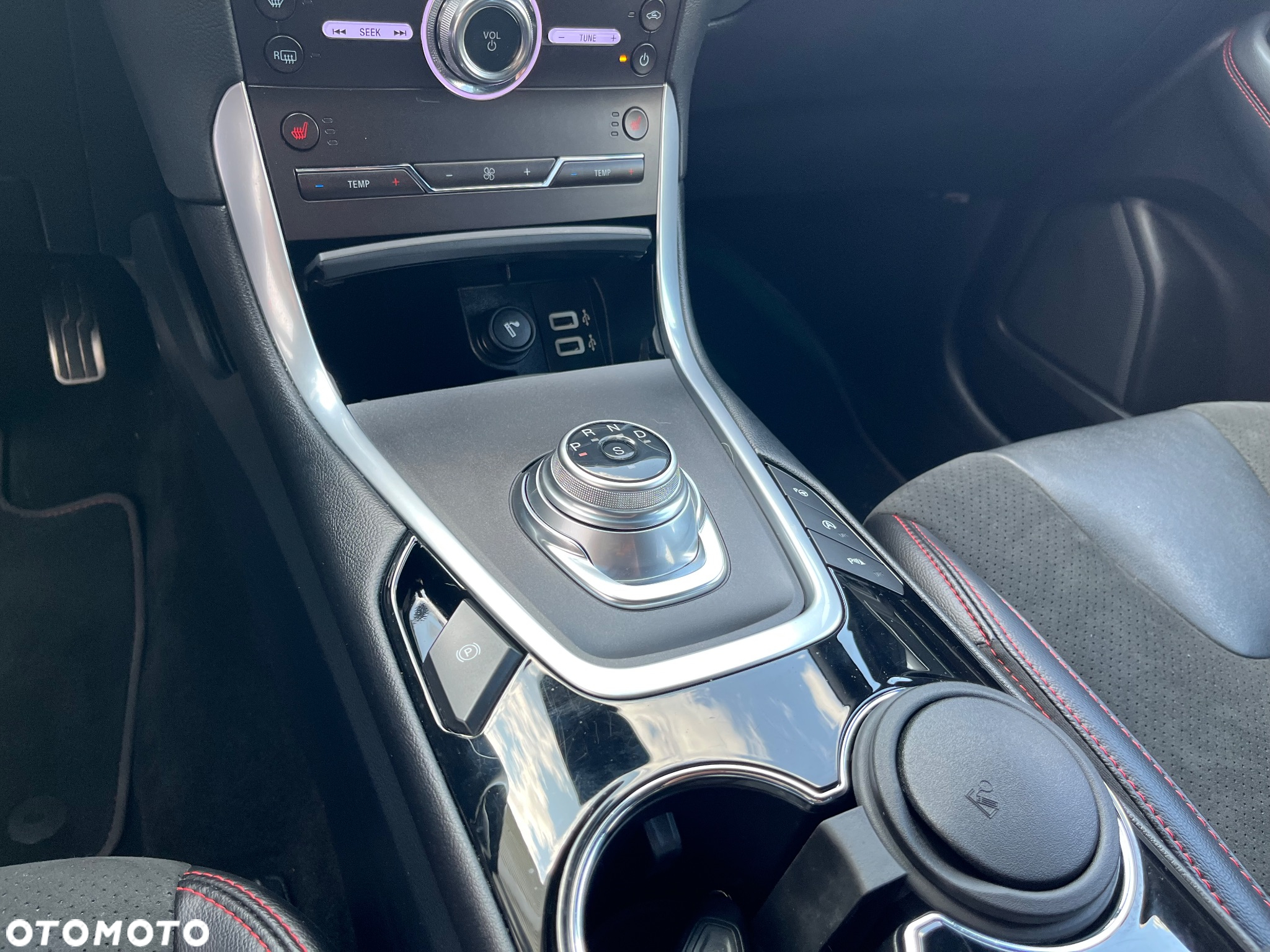 Ford S-Max 2.0 EcoBlue ST-LINE - 23