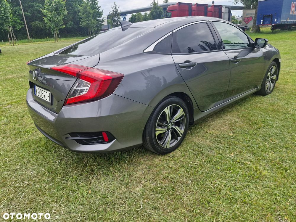 Honda Civic 1.5 T Prestige (Navi) - 37