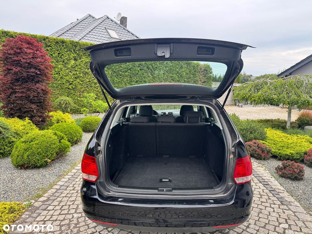 Volkswagen Golf - 40
