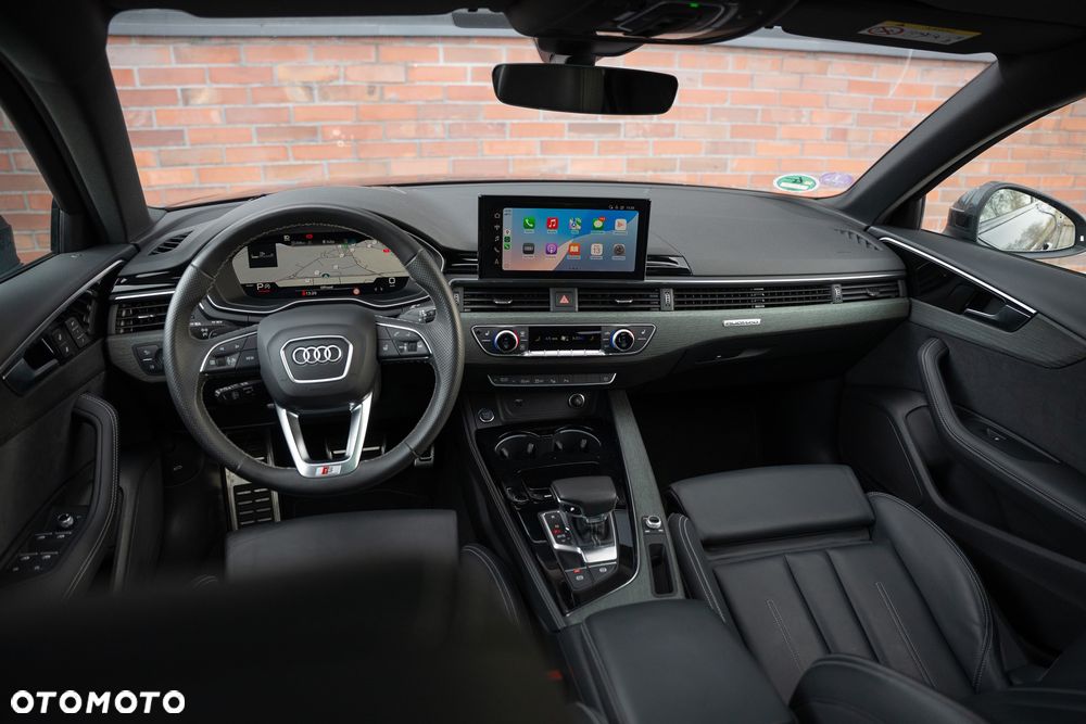 Audi A4 Avant 40 TFSI quattro S tronic - 27