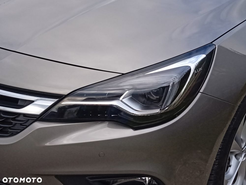 Opel Astra 1.4 T Dynamic - 26