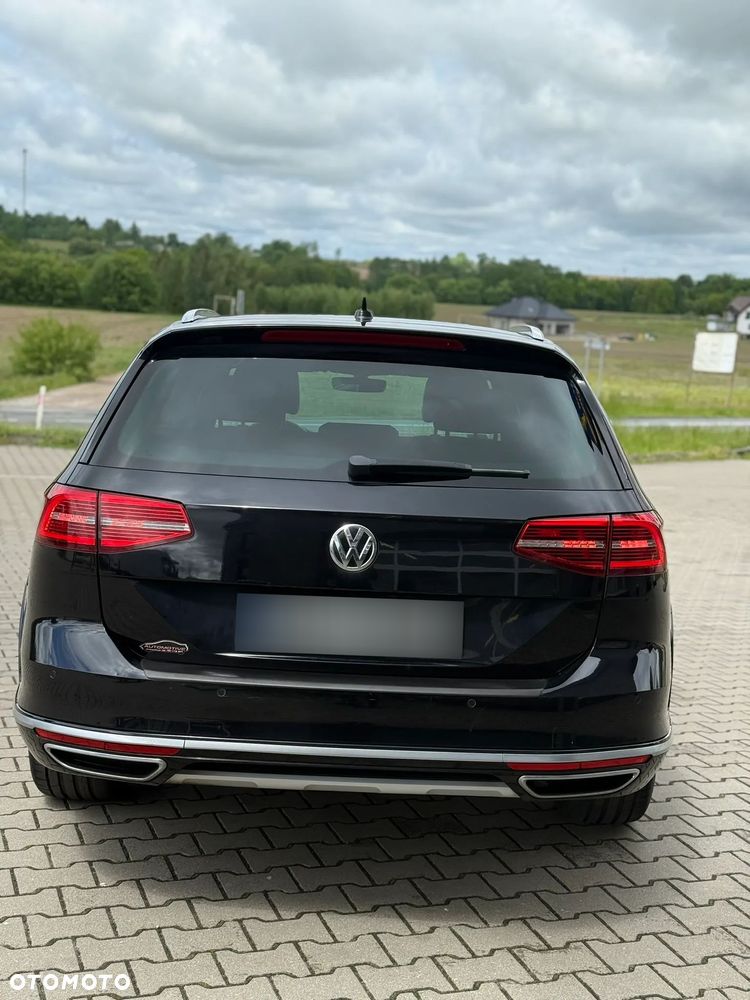 Volkswagen Passat Alltrack 2.0 TDI SCR DSG 4Motion - 7