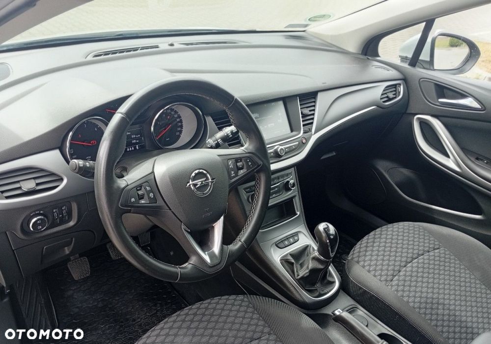 Opel Astra - 19