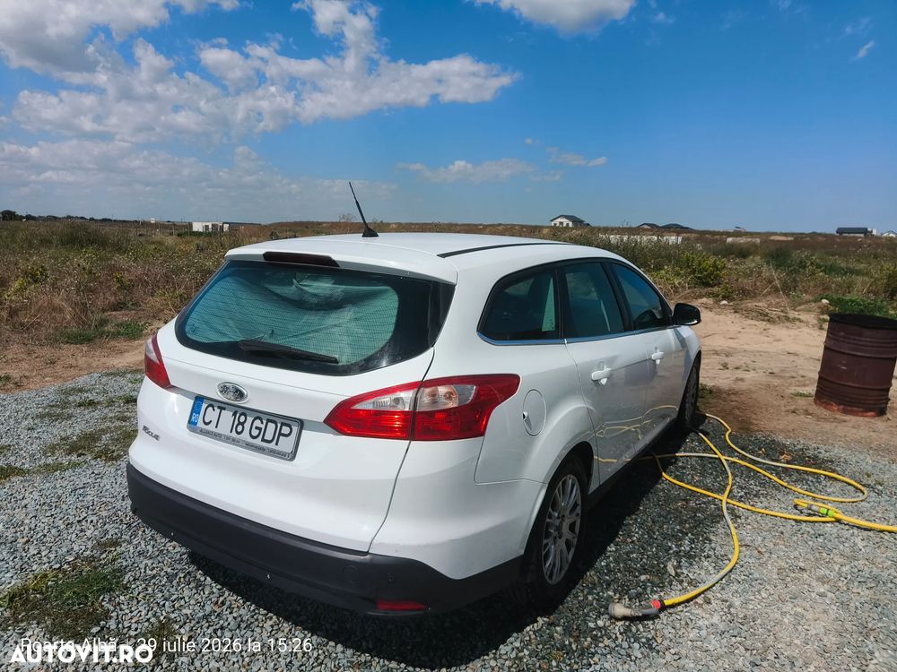 Ford Focus 1.6 TDCI DPF Titanium - 4