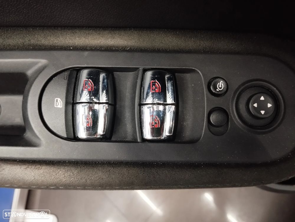 MINI Countryman Cooper SE ALL4 Auto - 23