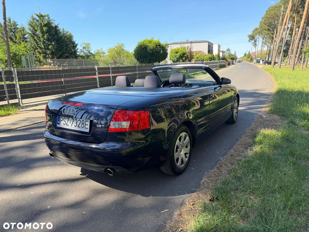 Audi A4 Limousine 1.8T - 18