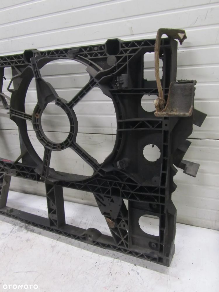 renault master II 2.5 dci obudowa wentylatora - 2