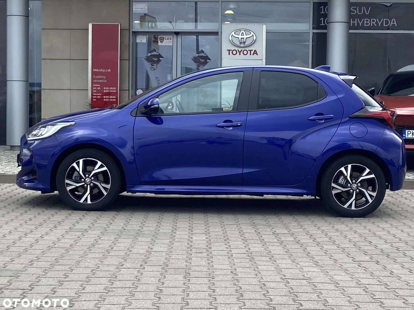 Toyota Yaris - 4